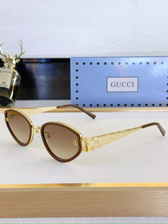 Picture of Gucci Sunglasses _SKUfw80048797fw